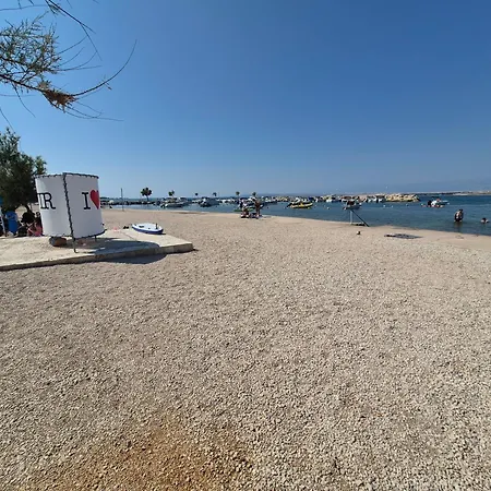 Luka's Perla First Row To The Sea, Sandy And Panoramic View Apartman Vir